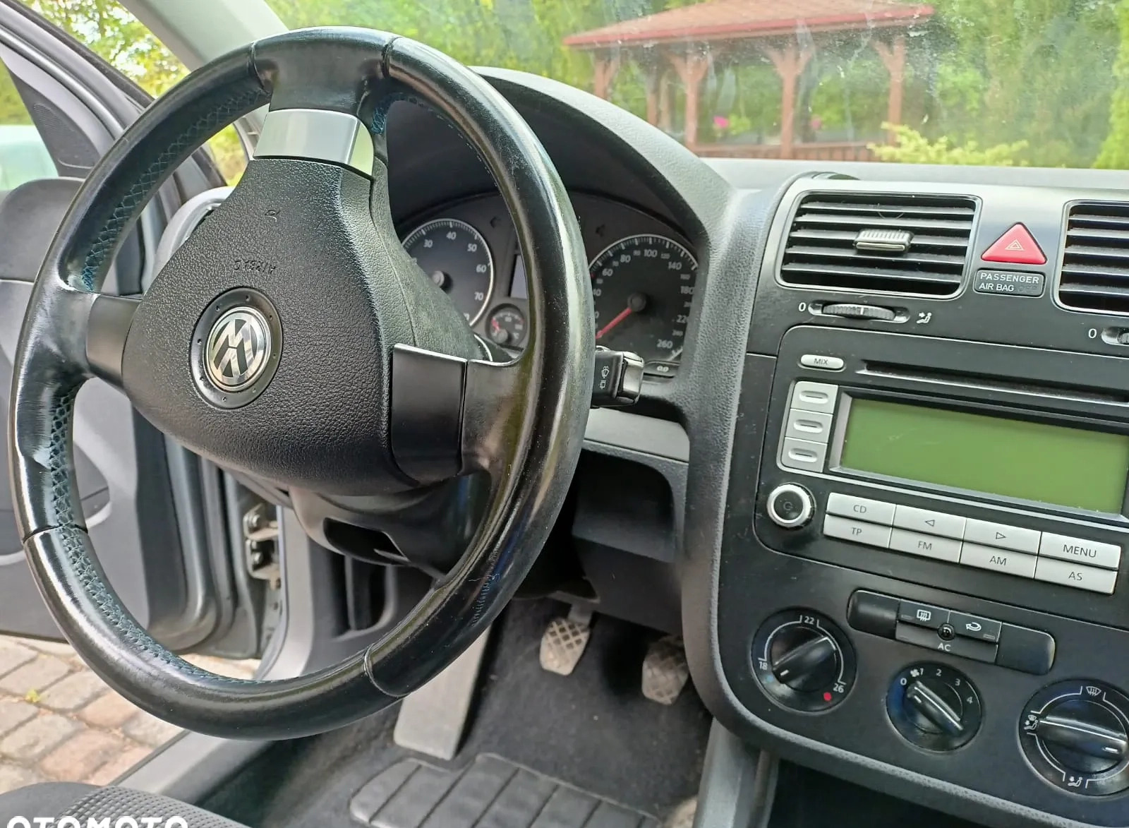 Volkswagen Golf cena 16000 przebieg: 143000, rok produkcji 2007 z Żnin małe 92